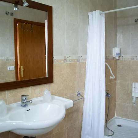Rural La Plata Parking Incluido Hotel 2*
