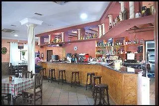 Rural La Plata Parking Incluido Hotel 2*